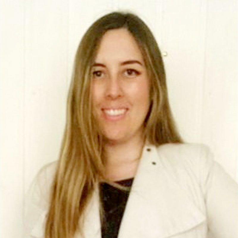 daisy-acuna
